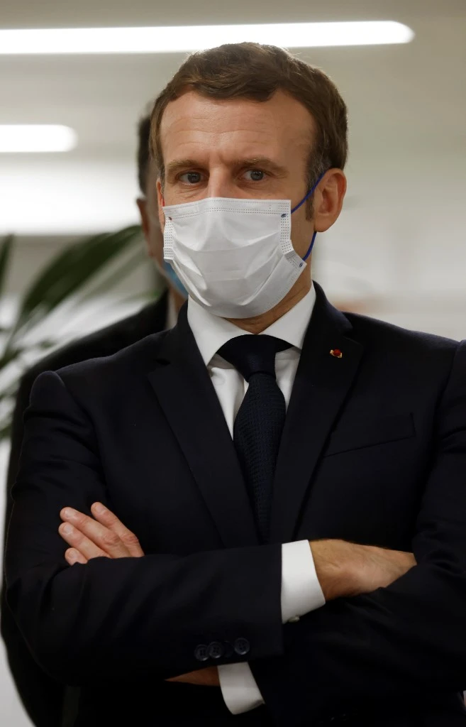 « Un membre du gouvernement pakistanais s'est exprimé aujourd'hui sur les réseaux sociaux dans des termes profondément choquants et injurieux à l'égard du président de la République et de notre pays », s'indigne la diplomatie française. (AFP)