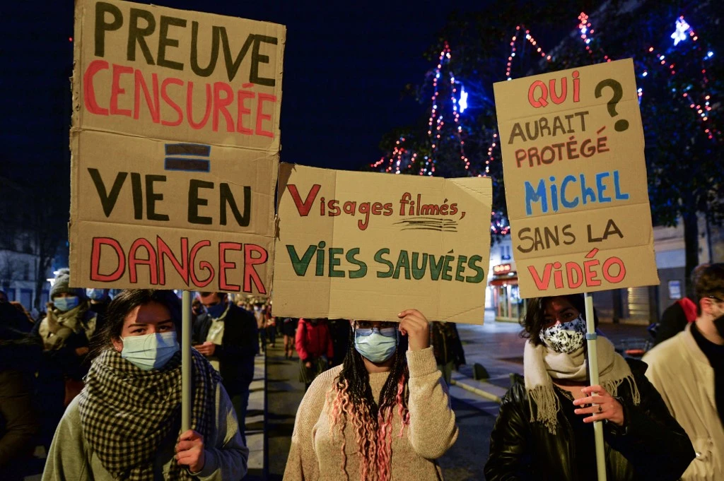 Violences policières: les policiers en garde à vue, l'exécutif dans la tourmente