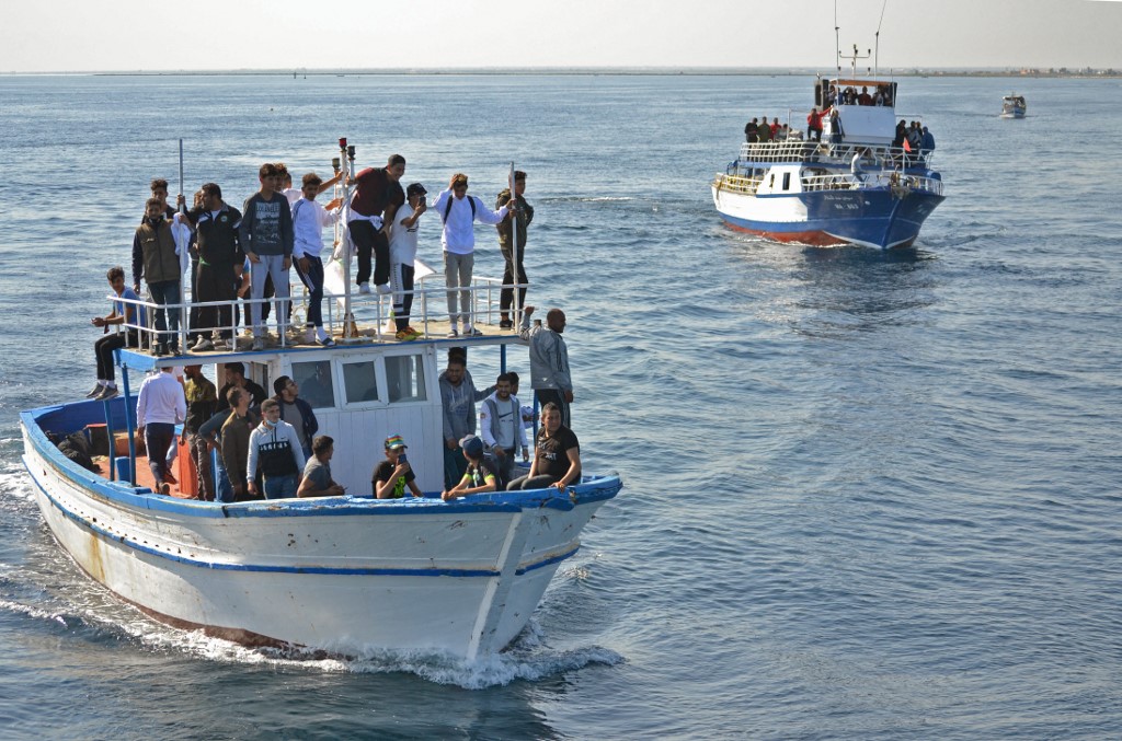 L'année 2020 est marquée par une recrudescence d'embarcations en Méditerranée centrale, route migratoire la plus meurtrière du monde pour les candidats à l'exil vers l'Europe, venus pour l'essentiel de Libye et de Tunisie.(AFP)