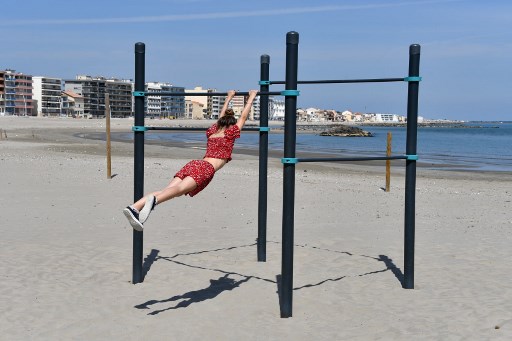 Noël: moins nombreux à partir en vacances, les Français préfèrent le littoral à la montagne