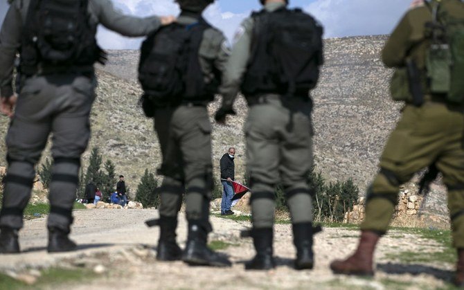 Le ministre a déclaré que la politique israélienne de construction de colonies dans les territoires palestiniens occupés était une politique «unilatérale et illégale». (Fichier/AFP)