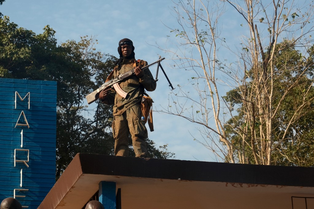 Le gouvernement centrafricain dit recevoir des renforts russes et rwandais, Moscou dément