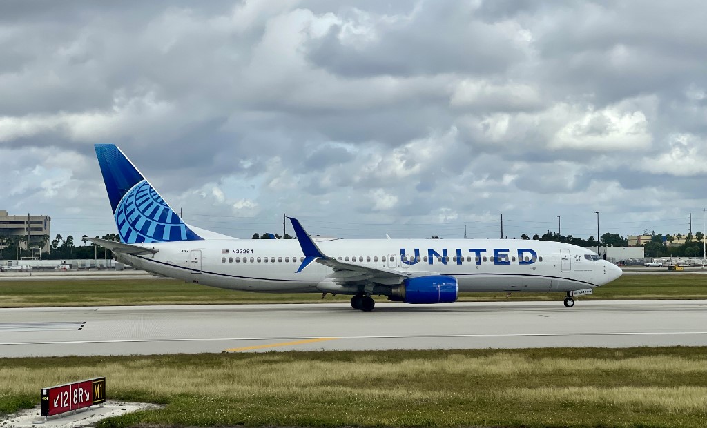 Un Boeing 737 MAX d'Air Canada dérouté après un problème de réacteur