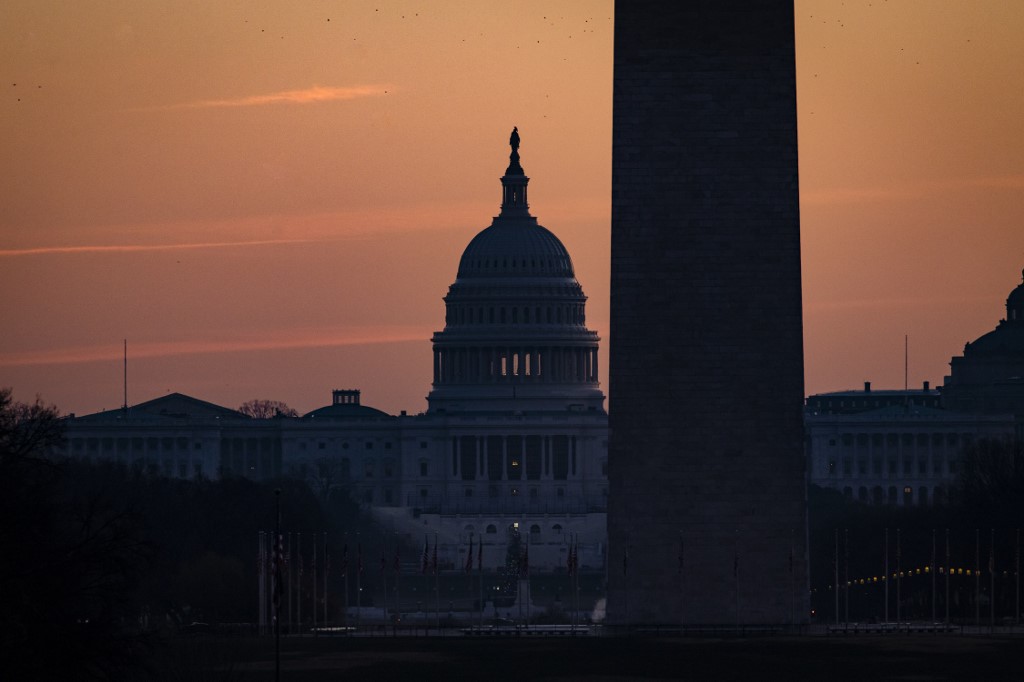 Des millions de chômeurs américains ne savent pas quand ils recevront leurs aides