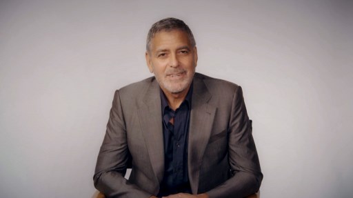 Le secret beauté de George Clooney? Une tondeuse-aspirateur à cheveux