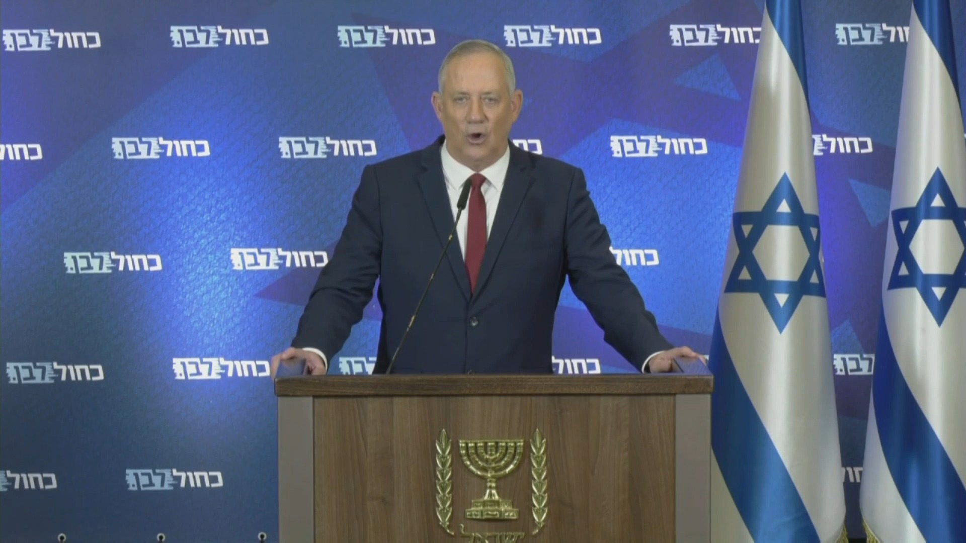 Déçu de Netanyahu, Gantz prône une dissolution du Parlement