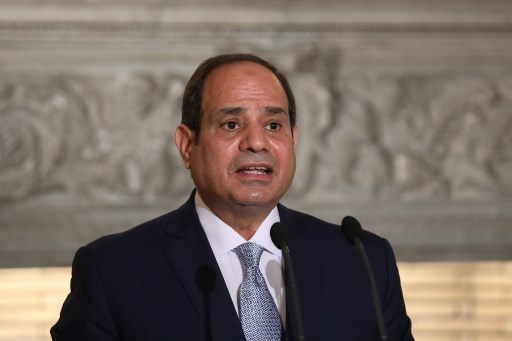 Le président égyptien est arrivé à Paris, les ONG mobilisées