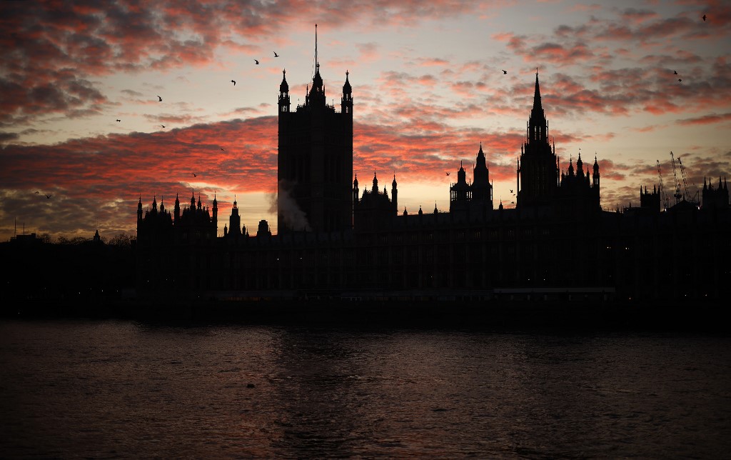 Le gouvernement britannique va donc retirer les articles d'un projet de loi controversé actuellement examiné au Parlement, qui visaient à les contourner mais violaient de son propre aveu le droit international, au nom de la nécessité d'assurer la continuité des échanges entre Irlande du Nord et Grande-Bretagne.(AFP)