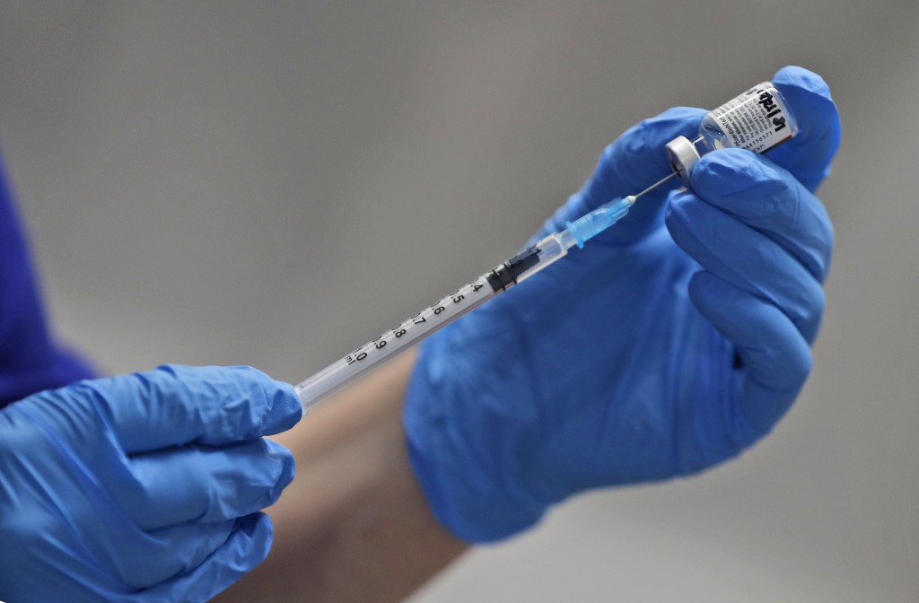 le vaccin Pfizer/BioNTech déconseillé au Royaume-Uni en cas d'importantes allergies
