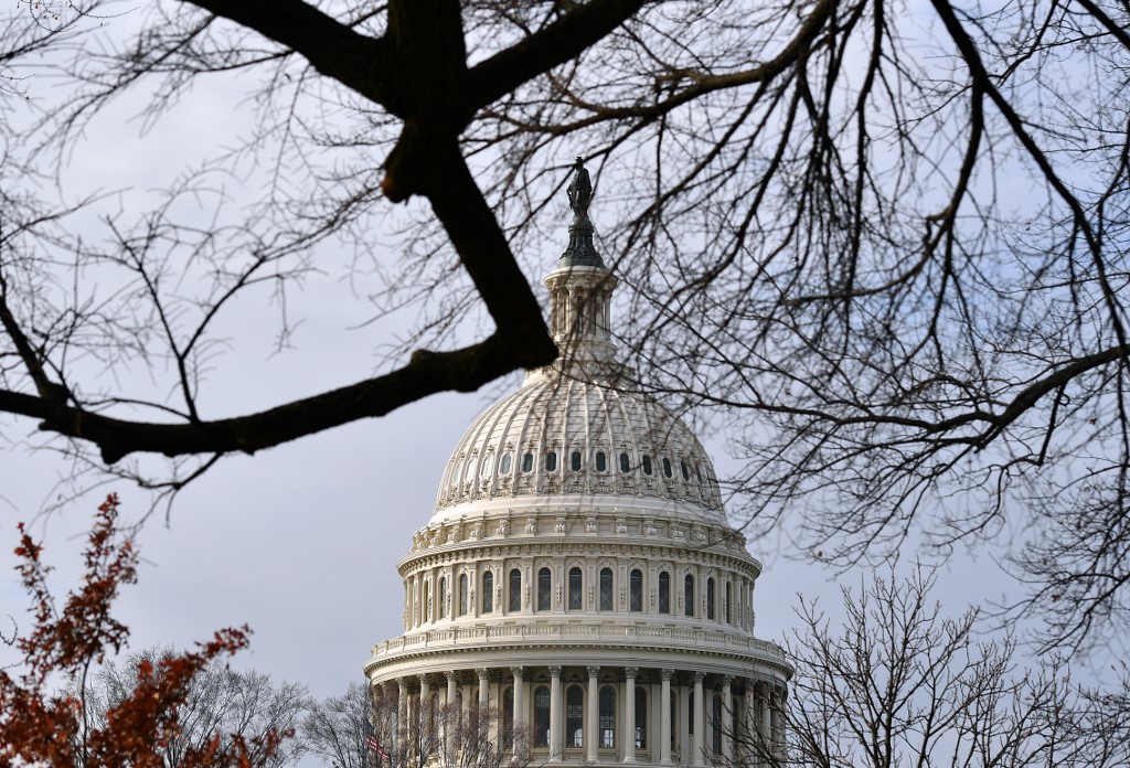 Budget US: le Congrès se donne une semaine de répit pour éviter un «shutdown»