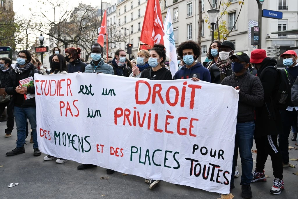 Loi recherche: le Conseil constitutionnel censure le délit d'entrave dans les universités