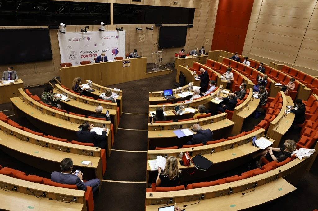 Députés et sénateurs tenteront dès mercredi de se mettre d'accord sur un texte commun.(AFP)