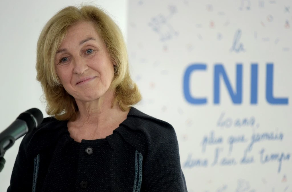 Cookies: la Cnil inflige des amendes de 100 et 35 millions d'euros à Google et Amazon