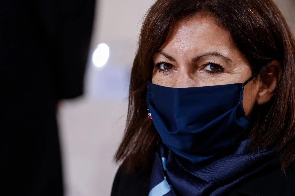 5G à Paris et dans la métropole: les citoyens demandent de la "transparence"