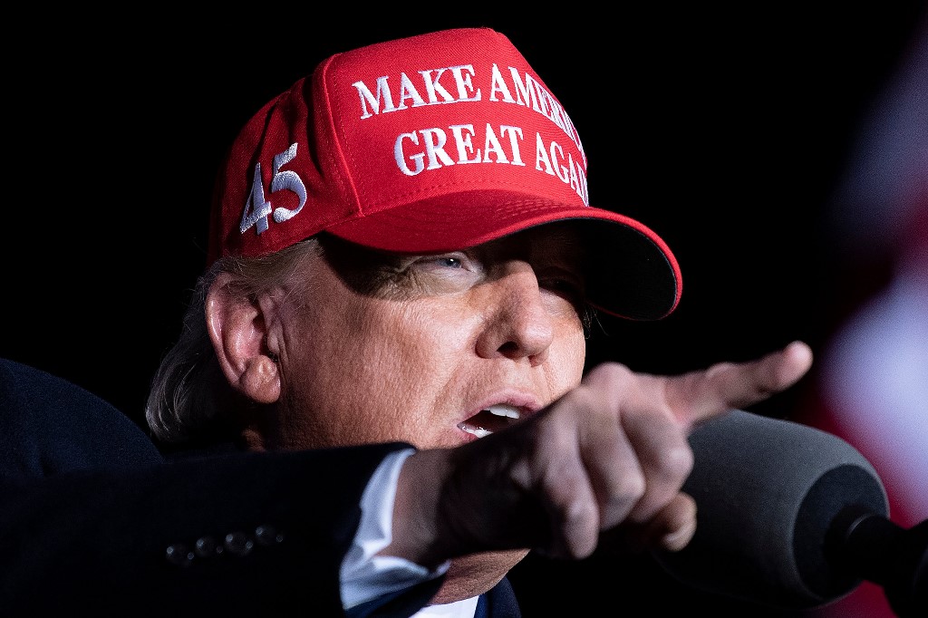 Trump demande à un responsable électoral de «trouver» des bulletins à son nom