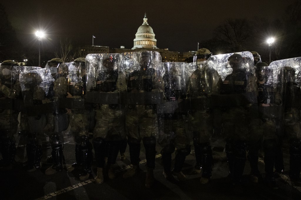 Violences au Capitole: Préoccupée, la communauté internationale réagit