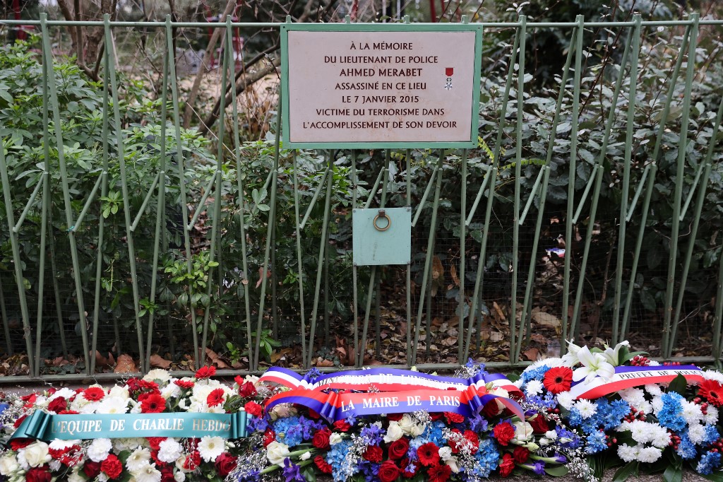 Six ans après, hommages sobres et restreints aux victimes des attentats de janvier 2015