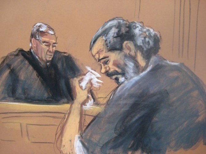 Croquis d’audience d’Adel Abdel Bary, âgé de 60 ans, qui a été reconnu coupable d'infractions terroristes pour son implication dans les attaques d'Al-Qaïda de 1998 contre les ambassades américaines au Kenya et en Tanzanie qui ont provoqué la mort de 224 personnes. (Reuters)