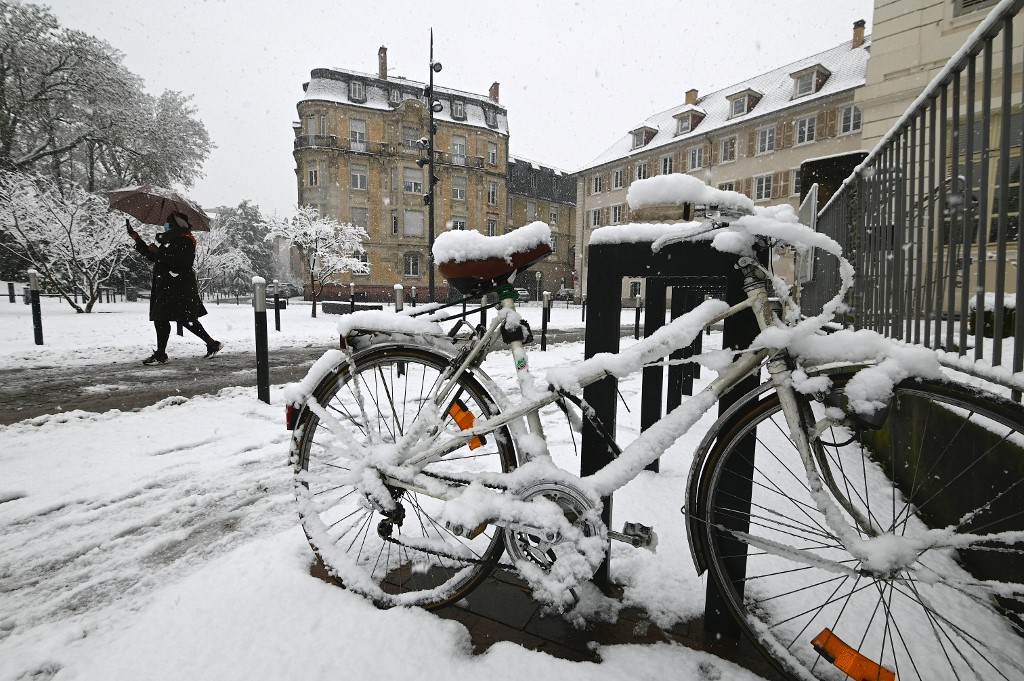 Neige: 5.000 foyers toujours privés d'électricité en Alsace