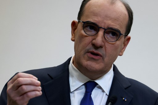 Dans l'Allier, Castex évoque le numérique et le monde d'après-épidémie