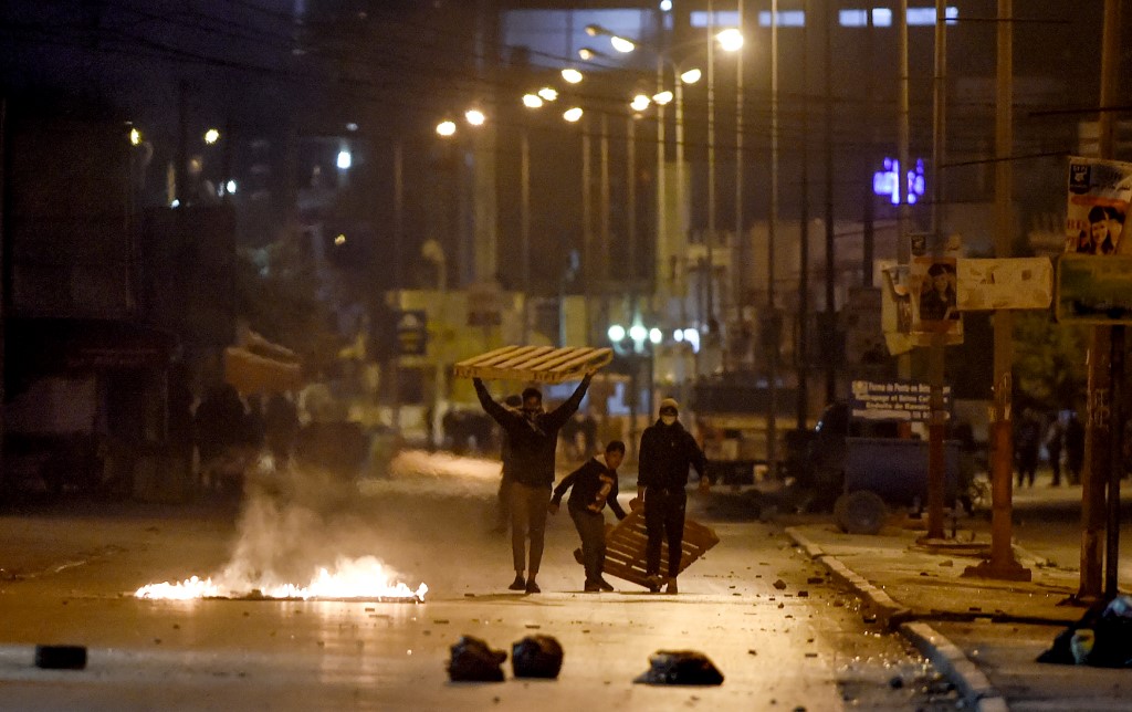Tunisie: violences nocturnes quelques jours après les dix ans de la révolution