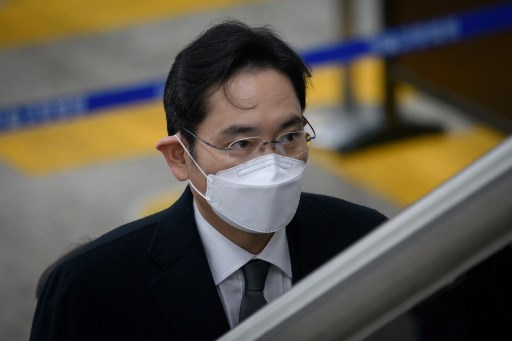 Corée du Sud: deux ans et demi de prison pour le patron de Samsung, rejugé pour corruption