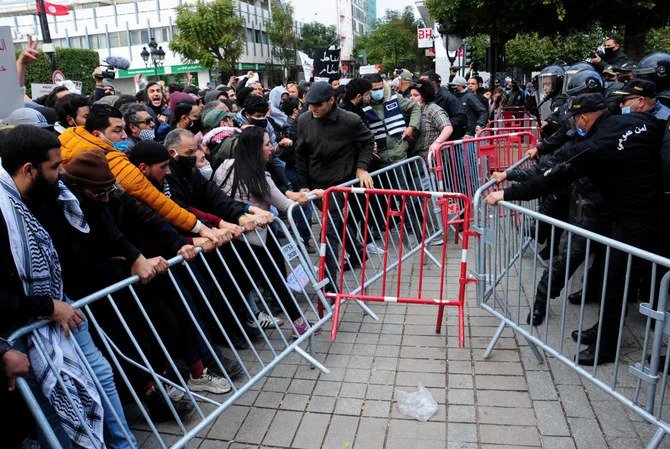 Tunisie : manifestations contre la répression policière et pour une justice sociale