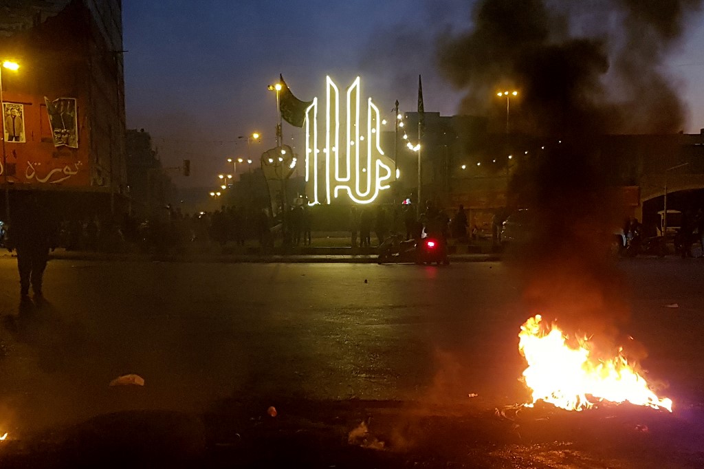 Une trentaine de blessés dans des manifestations contre le confinement au Liban