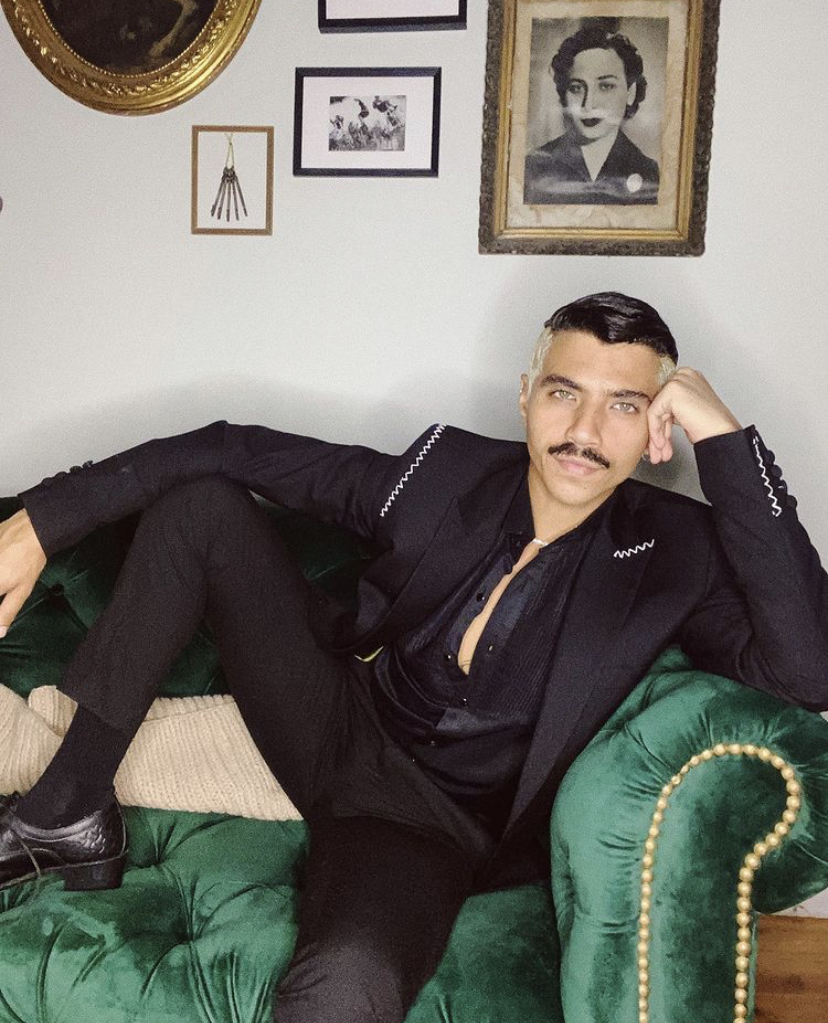 Mohanad Kojak, ovni de la mode