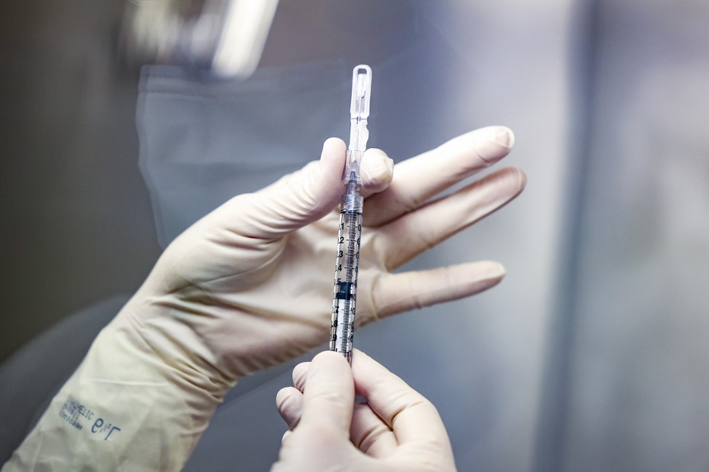 Johnson & Johnson a annoncé vendredi que son vaccin était efficace à 66% contre le Covid-19. (AFP)
