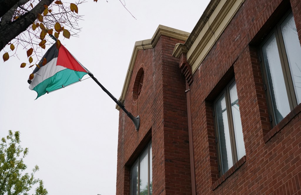 Les Palestiniens saluent la décision US de rouvrir les bureaux de l'OLP à Washington