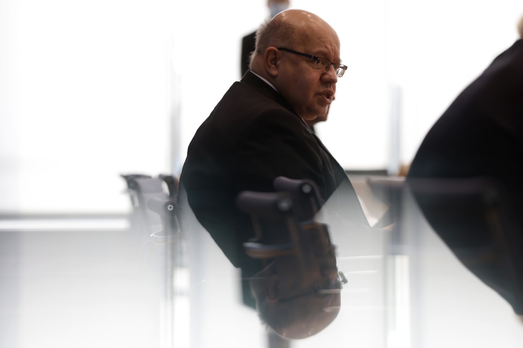 Le ministre allemand de l'économie, Peter Altmaier, s'adresse à une conférence de presse pour présenter le rapport économique annuel de l'Allemagne, à Berlin le 27 janvier 2021. (AFP)