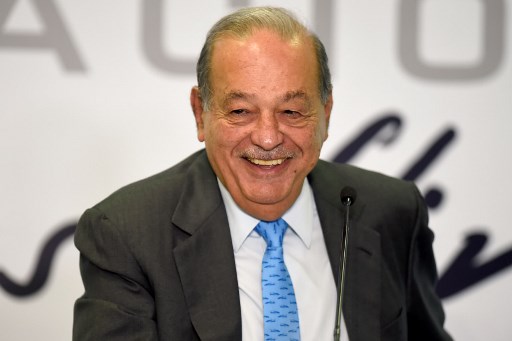 Le magnat mexicain Carlos Slim, positif au Covid, sorti de l'hôpital