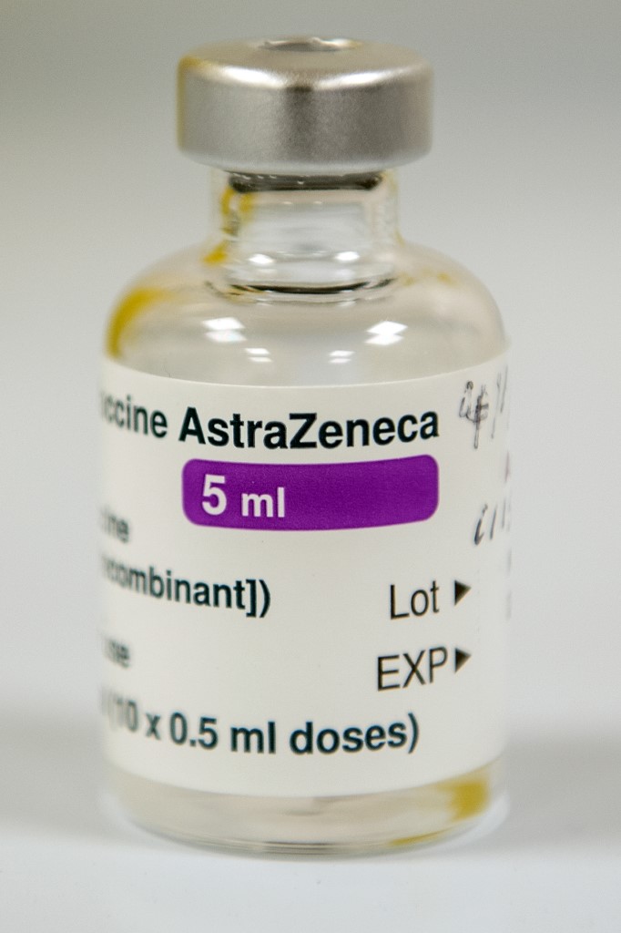Lagarde (UDI) veut réserver le vaccin AstraZeneca en priorité aux étudiants