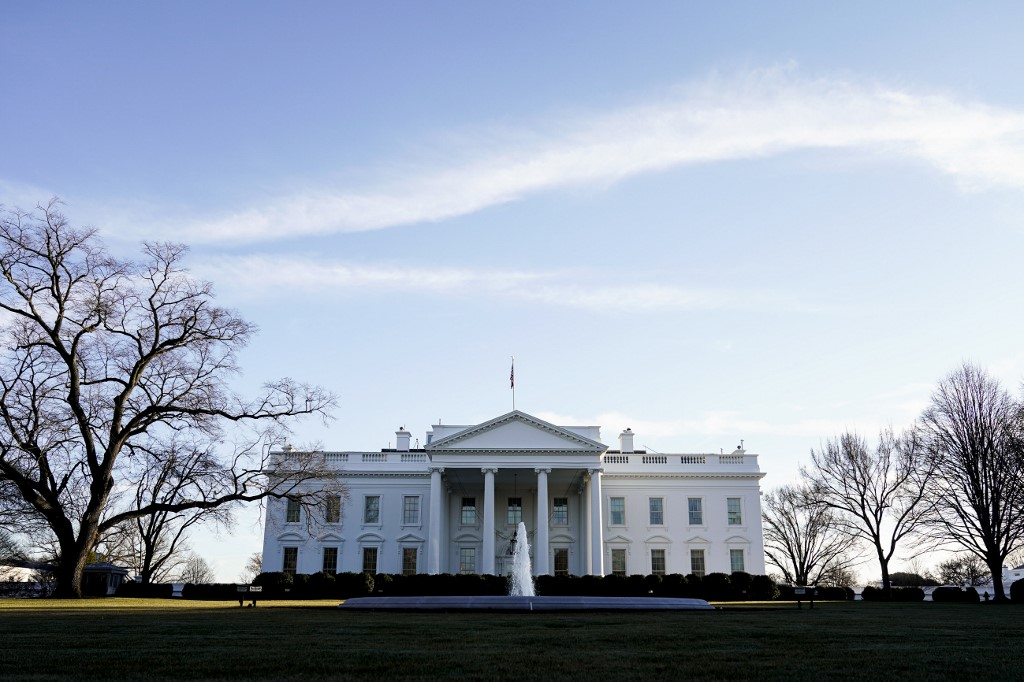 Des républicains proposent à Biden un projet de loi alternatif à son plan de sauvetage