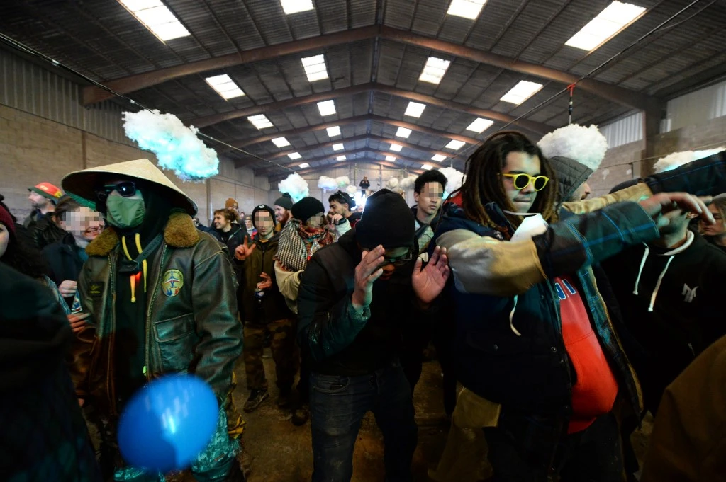 2 500 personnes, fête sauvage et affrontements au sud de Rennes