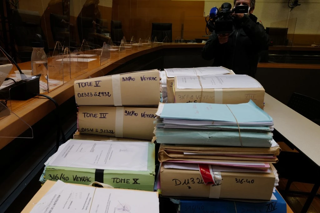Le parquet a formé un «appel incident» aux appels interjetés par les deux condamnés pour donner à la cour d'assises, amenée à les rejuger, la possibilité d'aggraver les peines prononcées en première instance. (AFP)
