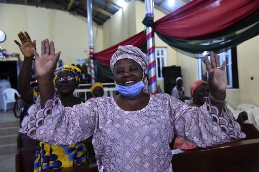 Nigeria: à Lagos, une 2e vague de coronavirus plus "contagieuse" et "plus mortelle"