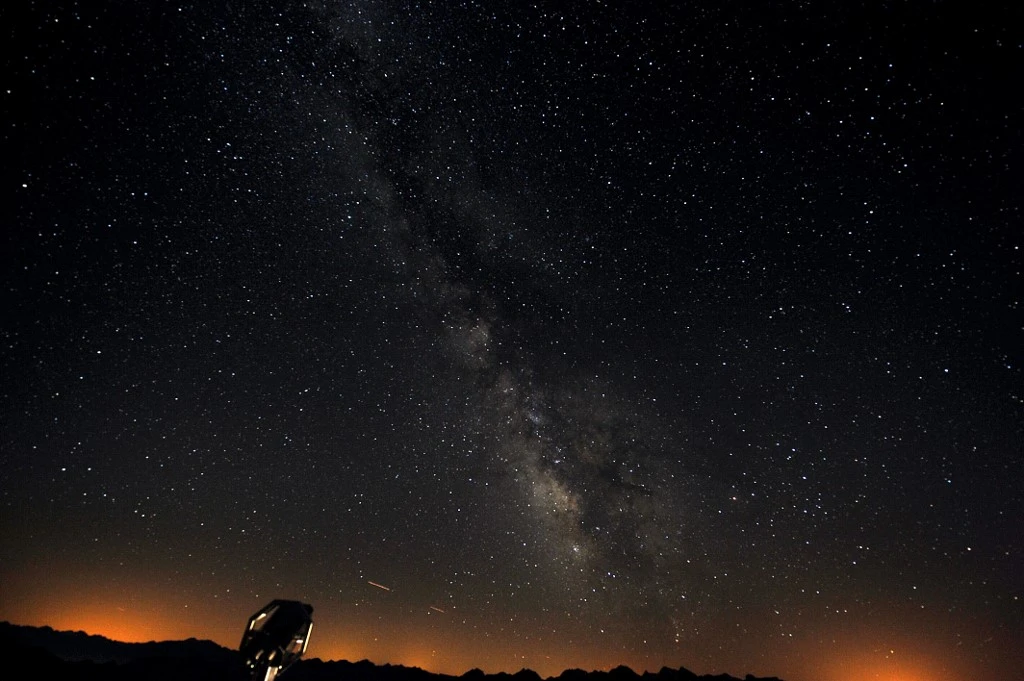 Photo prise le 06 août 2010 de l'observatoire du Pic du Midi, de la voie lactée. (AFP)
