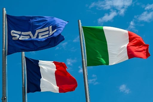 Stellantis: Peugeot et Fiat se marient pour former le 4e groupe mondial