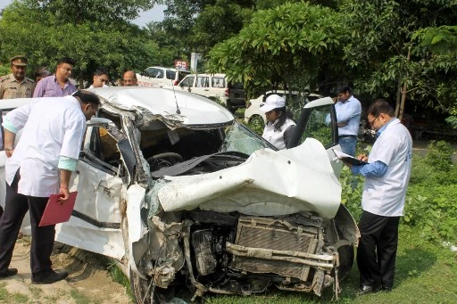 Inde: un camion fou tue 15 personnes endormies au bord d'une route