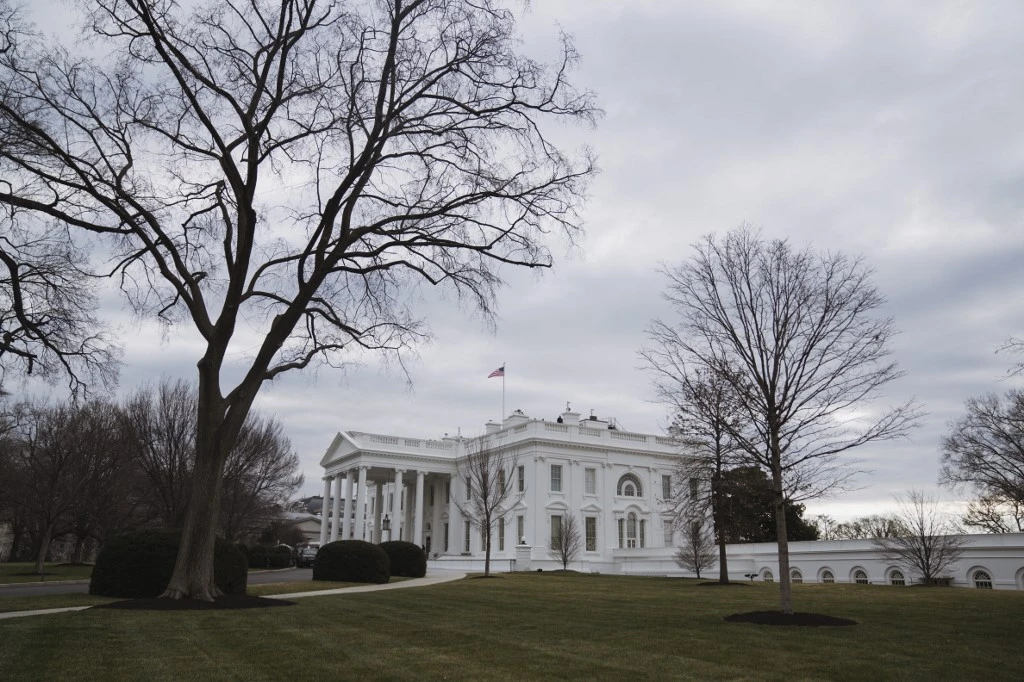 Une vue extérieure de la Maison Blanche à Washington, DC. (AFP)