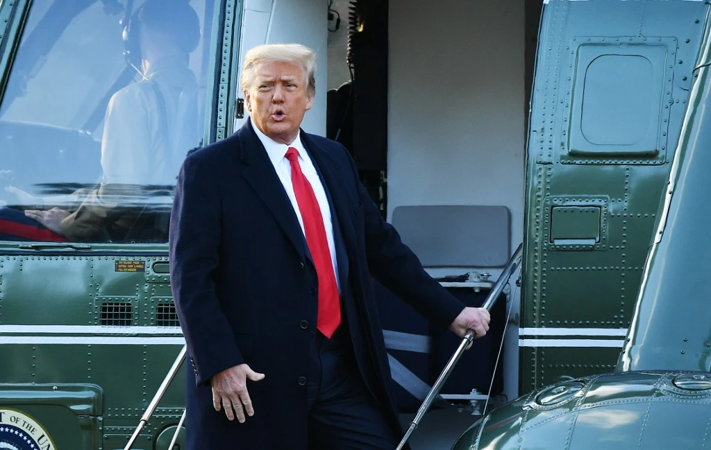 L'acte d'accusation contre Trump devant le Sénat, les républicains divisés
