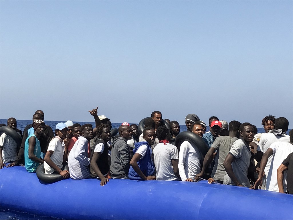 Méditerranée: 41 personnes portées disparues après un naufrage (ONU)