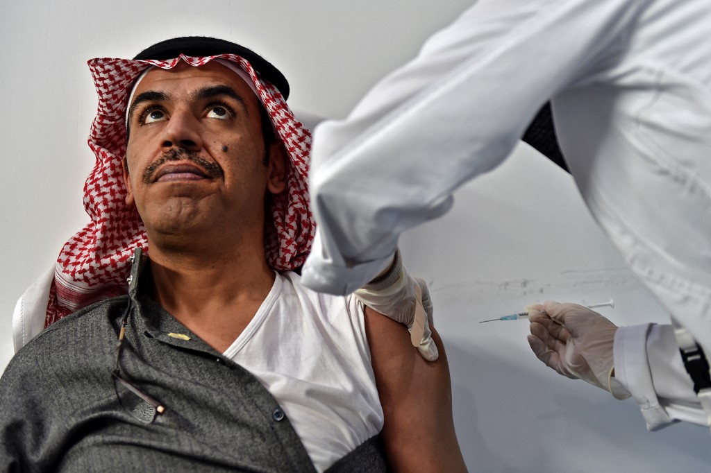 Vaccin: environ 6 millions de doses injectées d'Afrique du Nord au grand Moyen-Orient (OMS)