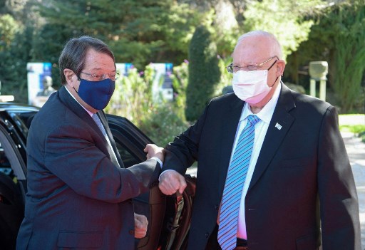Virus: accord entre Israël et Chypre pour l'ouverture des frontières aux touristes