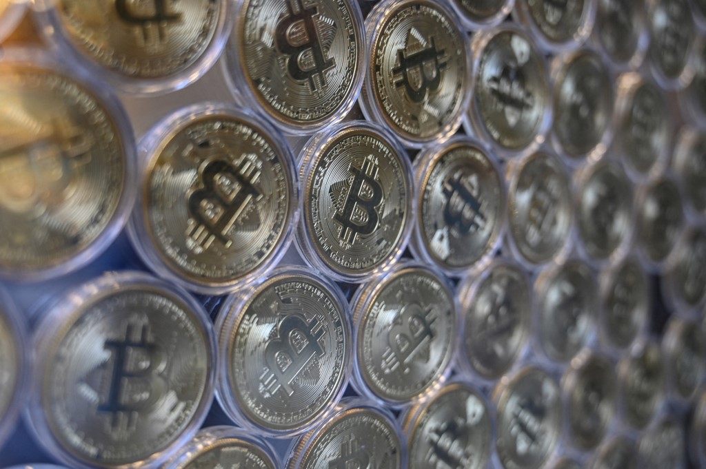 Bitcoin : âge de raison ou délire spéculatif?