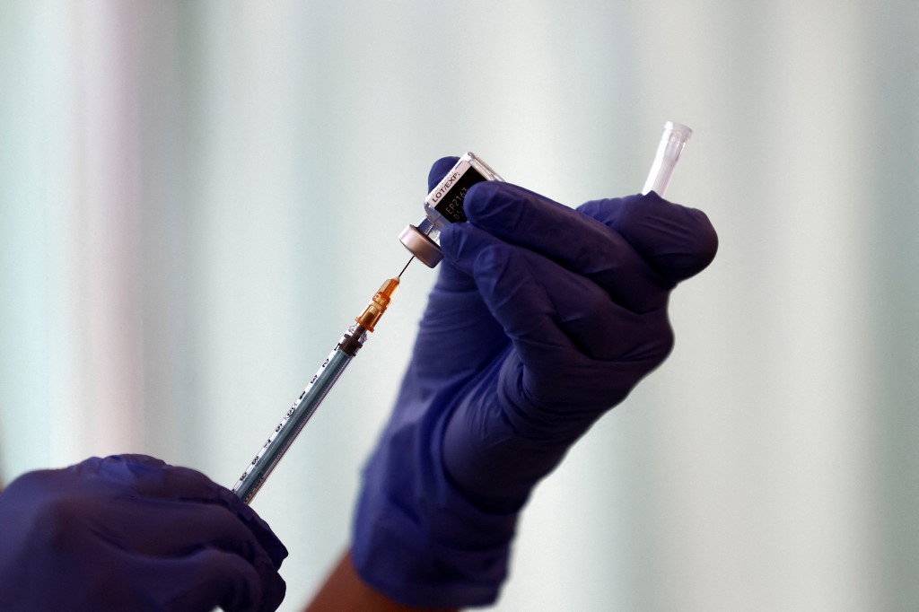 Virus: une première dose de vaccin efficace à 85% après 2-4 semaines (étude)