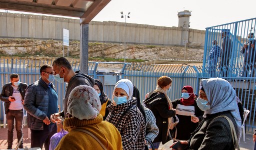 Le désert bédouin, angle mort de la vaccination en Israël