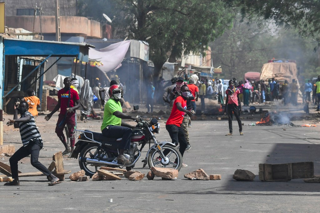Niger: Paris condamne les violences post-électorales et appelle au «dialogue»